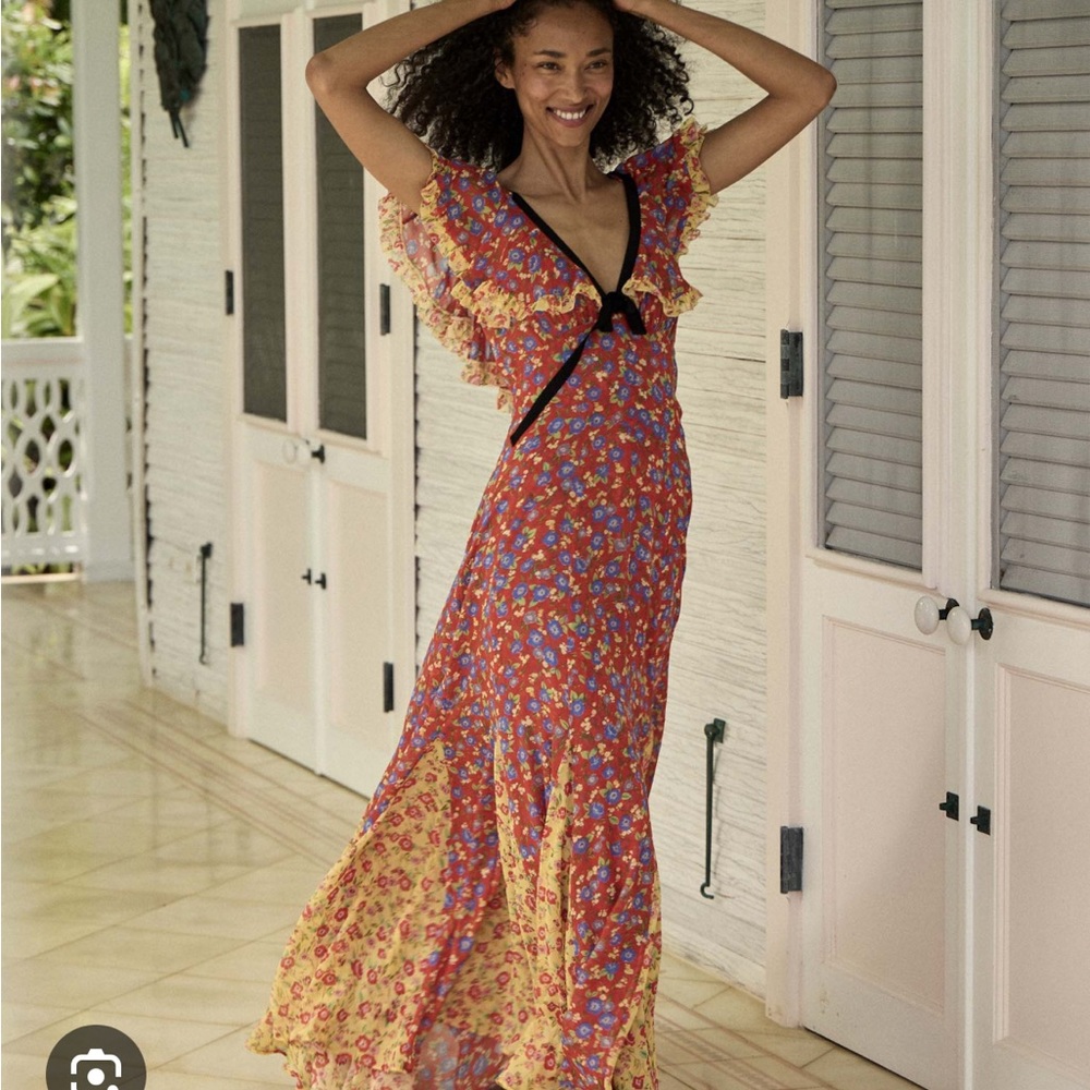 ISO Doen Audette Dress